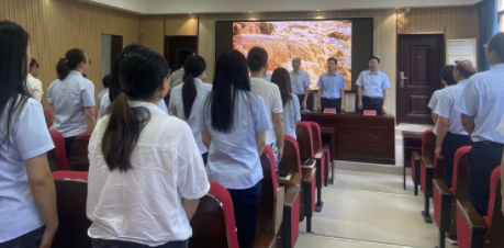 “立德树人守初心、教书育人担使命” 热烈庆祝湖北省工业建筑学校 第37个教师节暨教师表彰大会(图2)