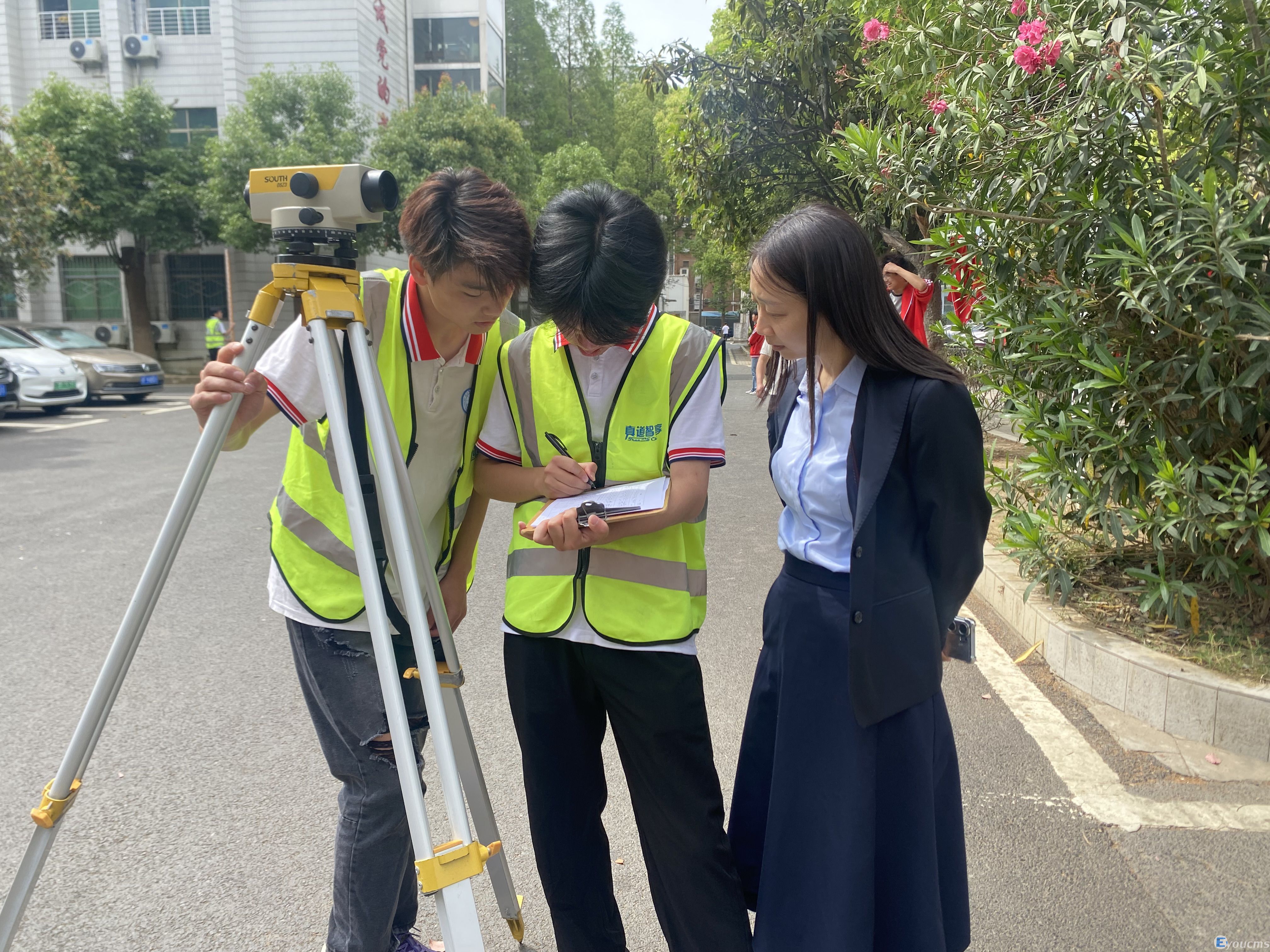 我校2025年职业教育活动周系列报道（二）： 技能激扬青春 专业铸就梦想 ——建筑和计算机专业竞赛活动纪实(图4)