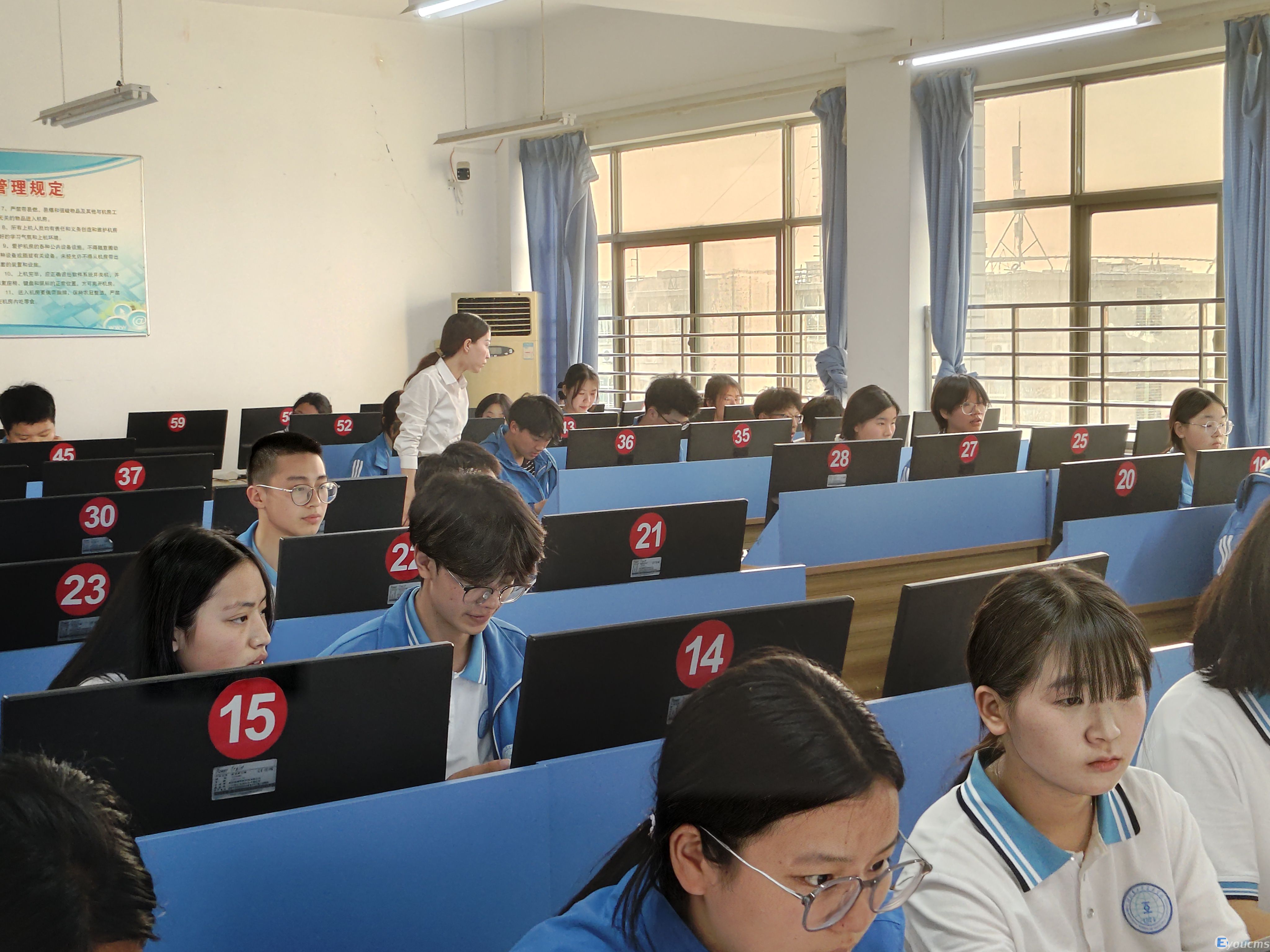 我校2025年职业教育活动周系列报道（二）： 技能激扬青春 专业铸就梦想 ——建筑和计算机专业竞赛活动纪实(图7)