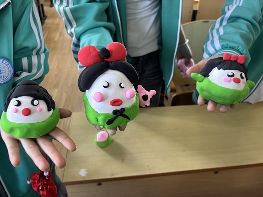 我校心灵之家社团开展以”端午手工”为主题心理实践活动(图2)